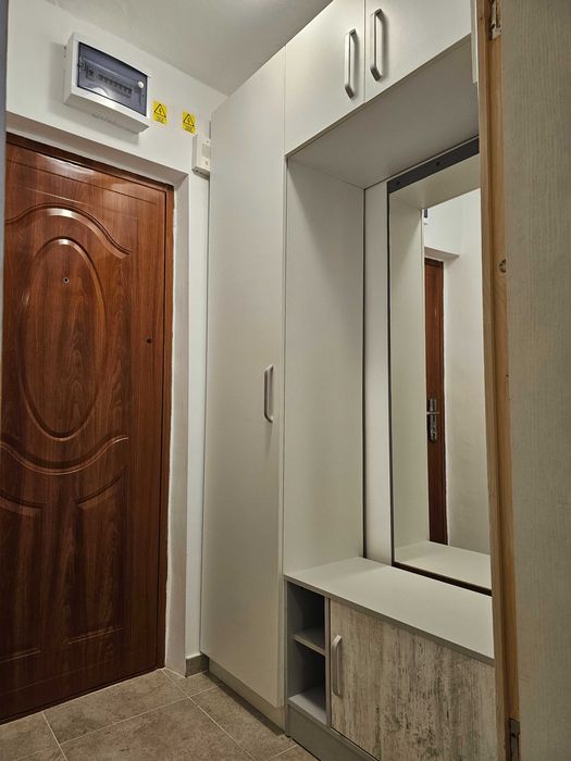 garsoniera de vanzare la etaj 1 in blocul din fata de la Arena Mall