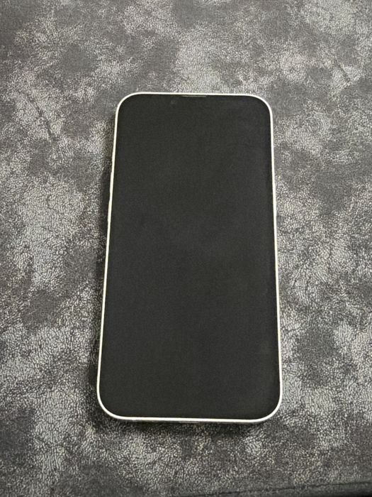 Iphone 13 , диагональ 6.1
