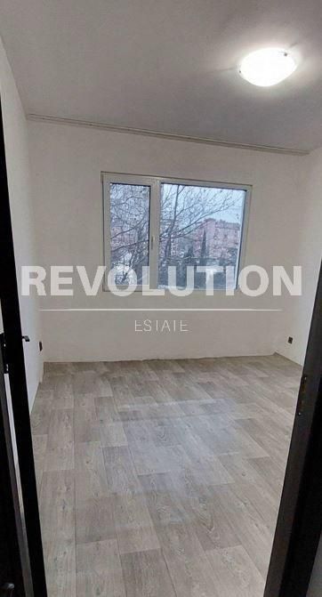 Дава се под наем Тристаен апартамент в Варна, Младост 1 - 60 кв.м за 348.84 € - Снимка #1