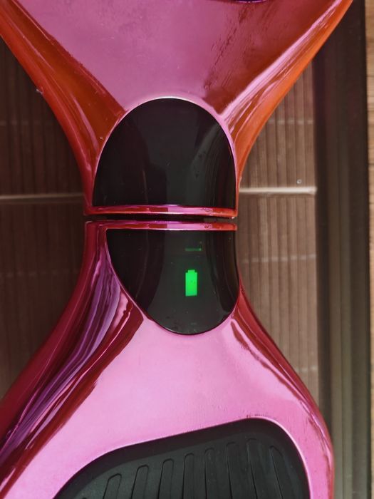 Vând hoverboard roz-crom