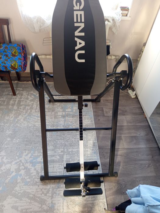 Продам инверсионный стол.