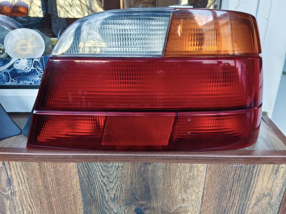Фонари на BMW E38 дорест.
