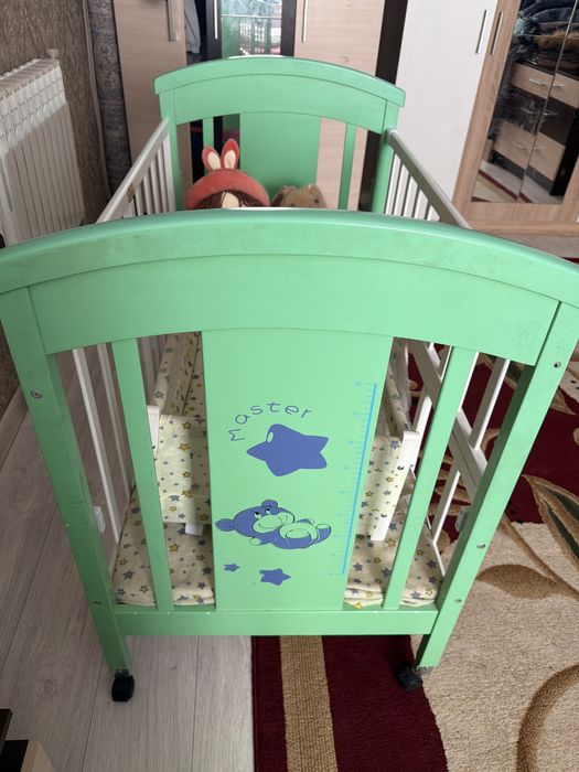 Детский кровать