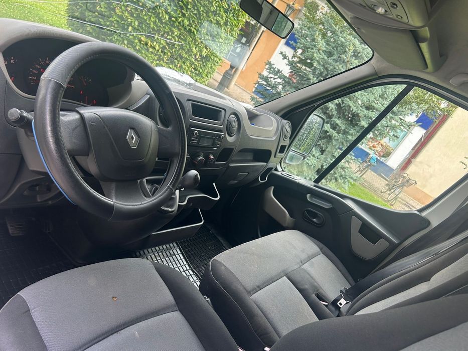 Renault master 8+1 persoane