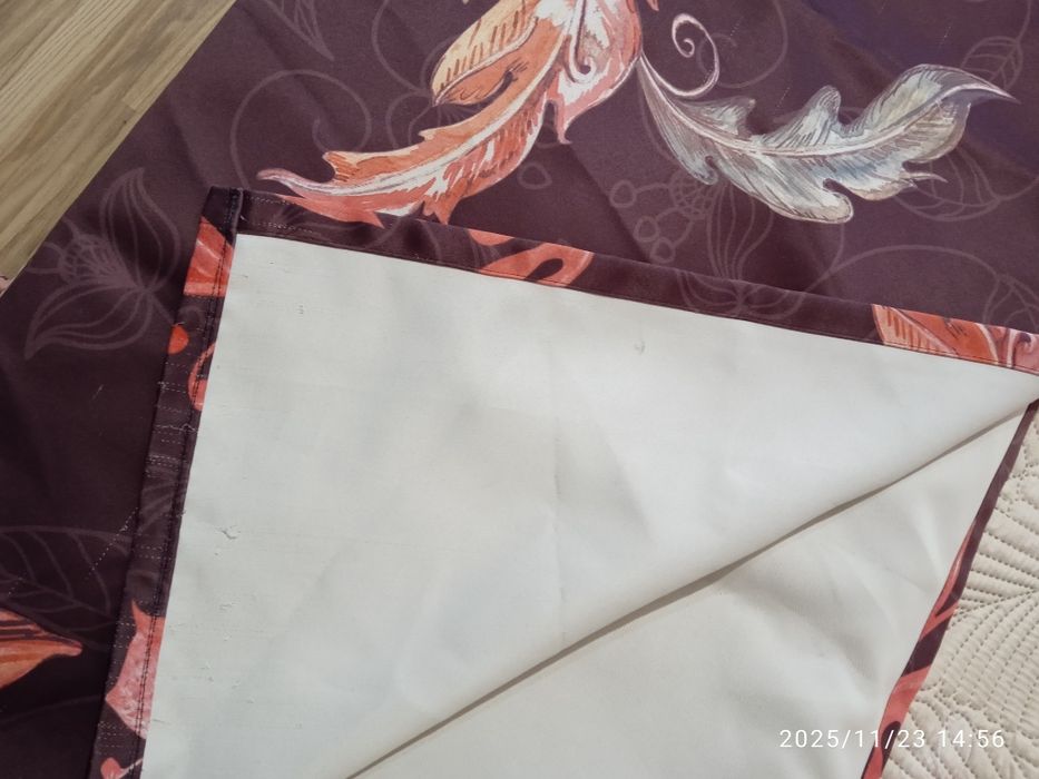 Шторы б/у  продам