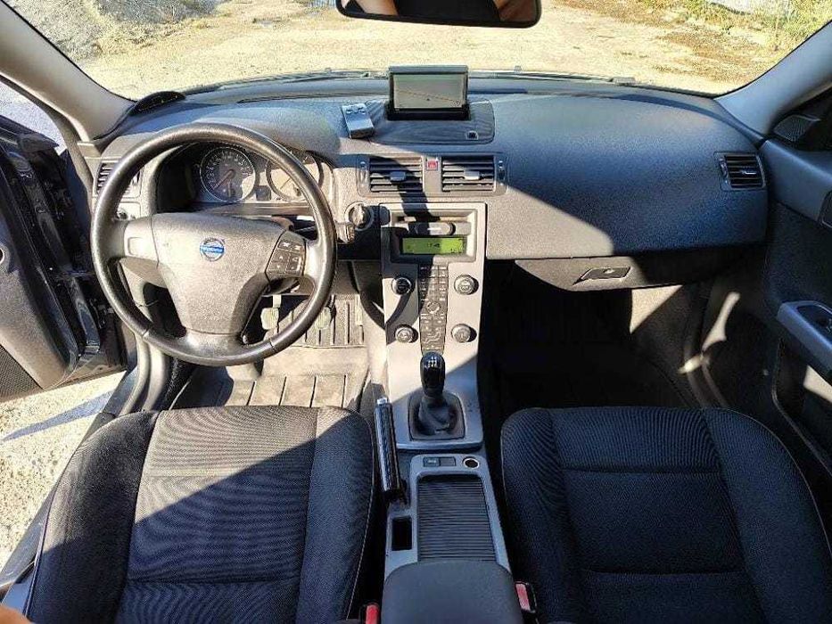 VOLVO V50 2010 — imagine 5