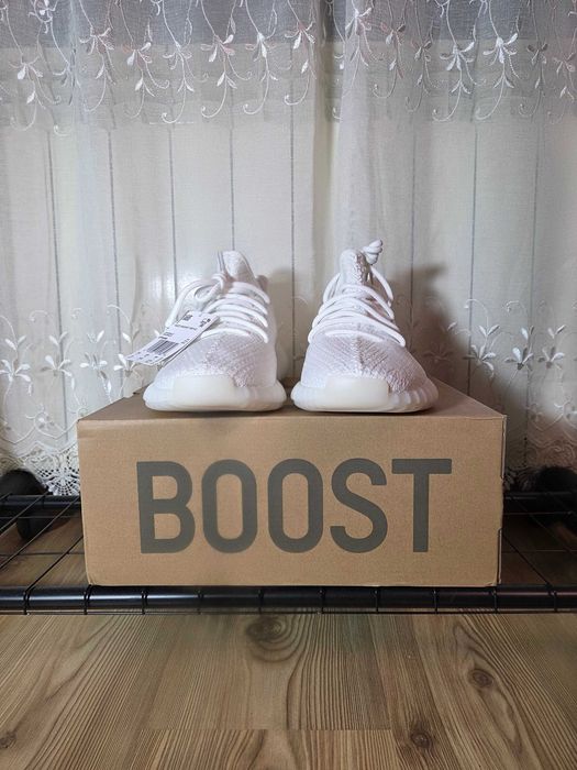 Yeezy boost marimea 43