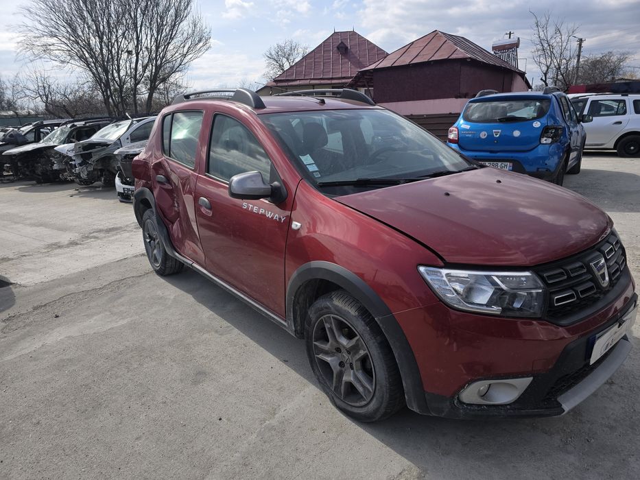 Dezmembrari/Piese Dacia Sandero 2019 0.9 tce 44.mii km