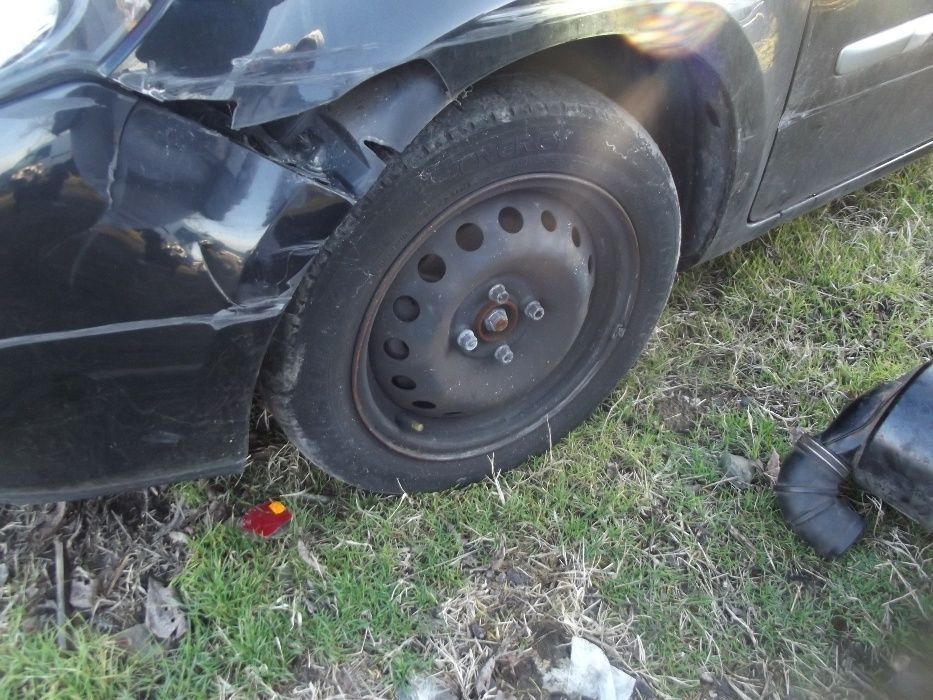 Planetara Renault Clio 3 1.2 fuzeta Arc Telescop etrieri stanga fata