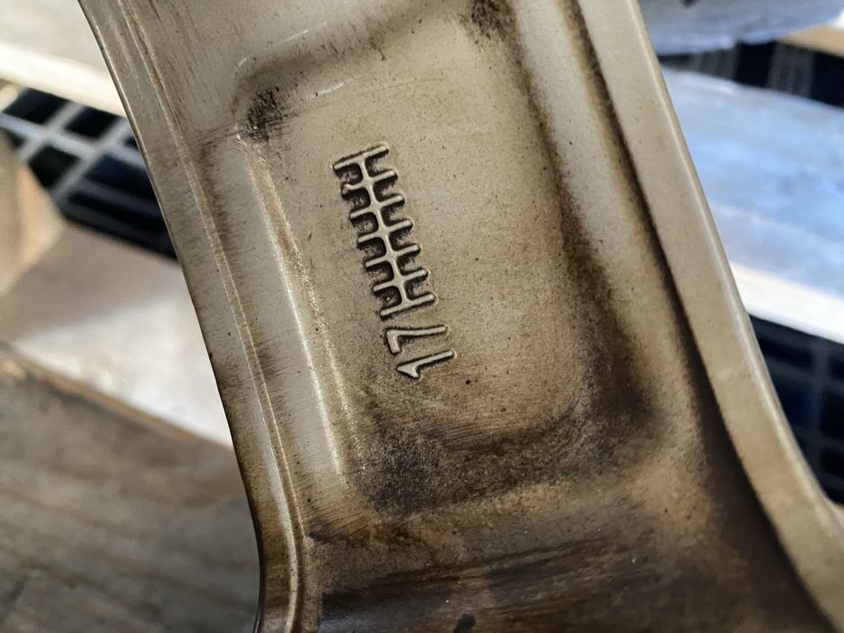 17 цола 5 х 105 мм Опел Мока , Астра , Opel Moka , Astra Шевролет