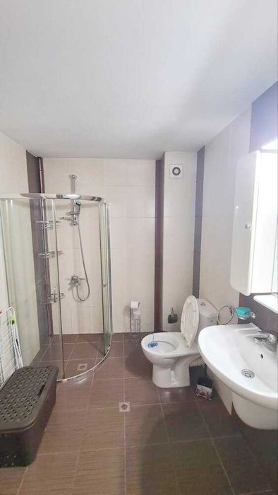 Дава се под наем Двустаен апартамент в София, Зона Б-19 - 75 кв.м за 650 € - Снимка #3