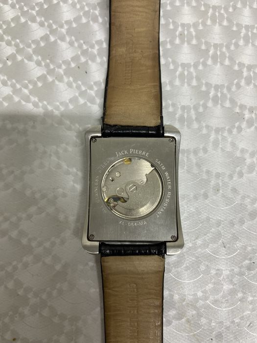 Часы механические оригинал б/у  jack pierre