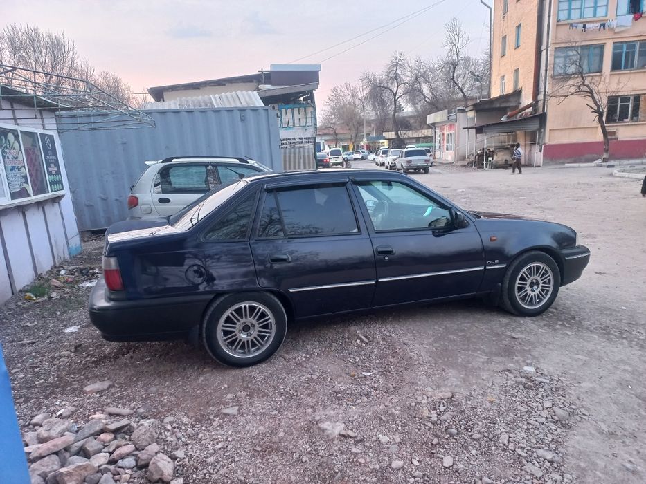 Продаётся нексия 1 донс