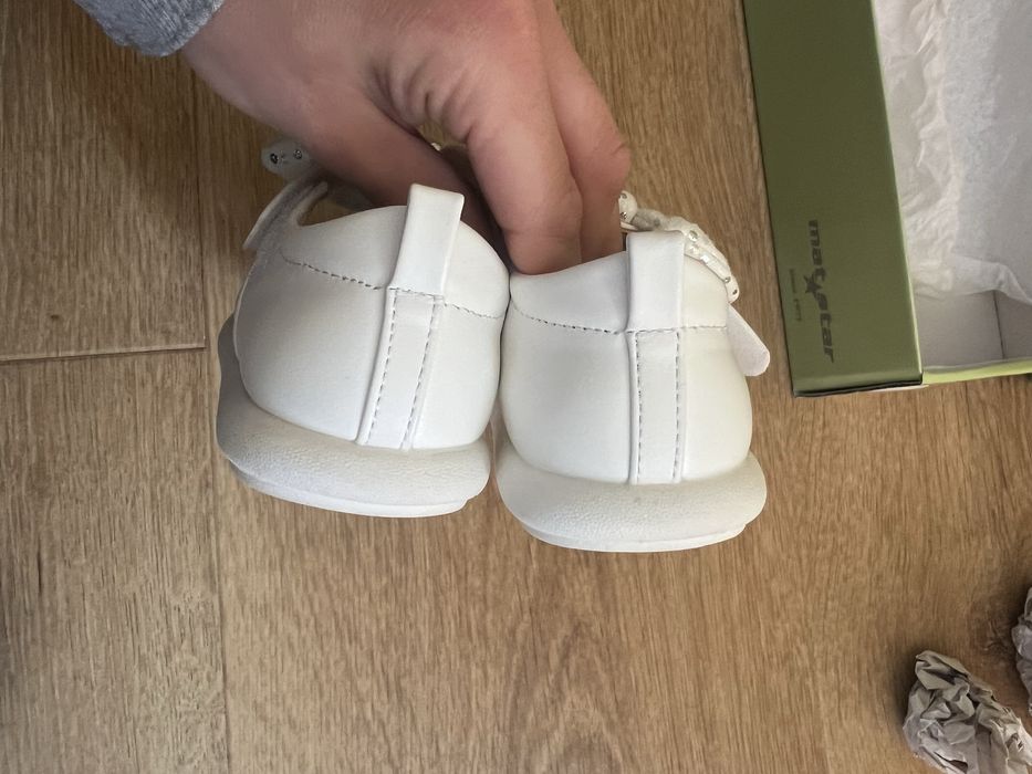 Matstar детски бели обувки/балеринки 25 номер