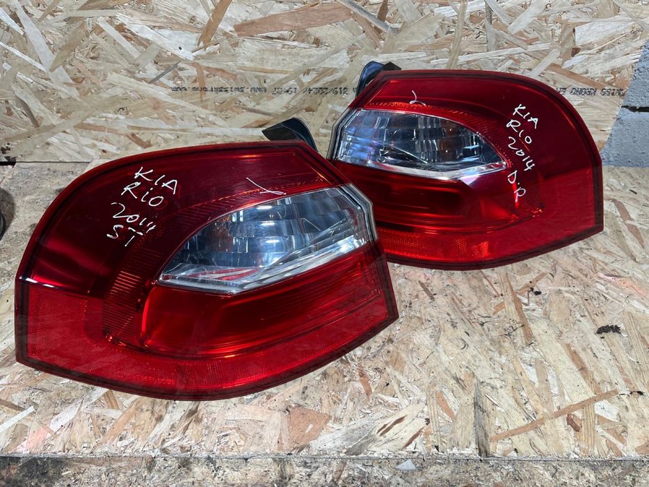 Tripla/Triple Kia Rio 2014 stanga-dreapta