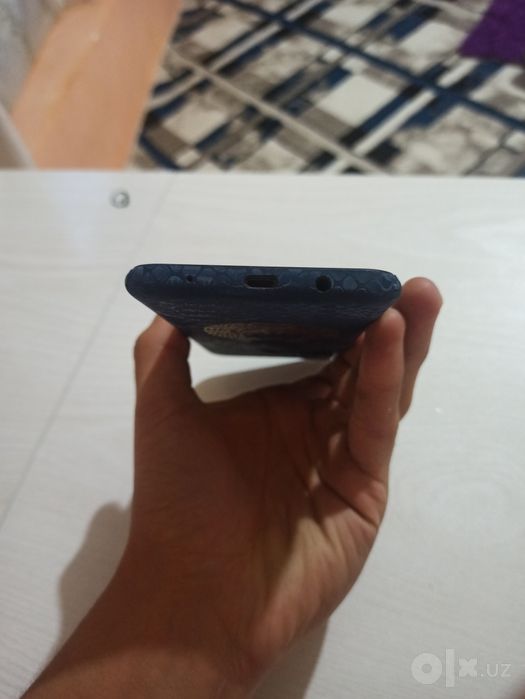 Tecno Spark 7 telefon hamma joyi radnoy , hamma joyi ishledi .