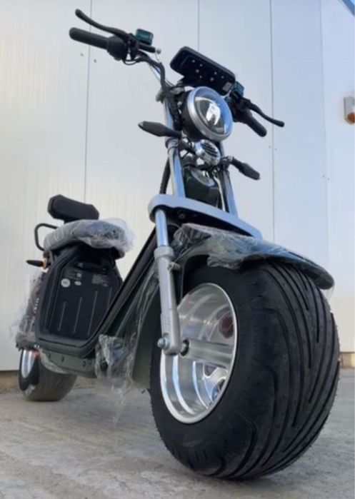 Scuter electric cu cartela 2000W