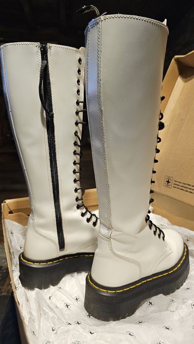 Dr Martens BRITAIN White Blanc