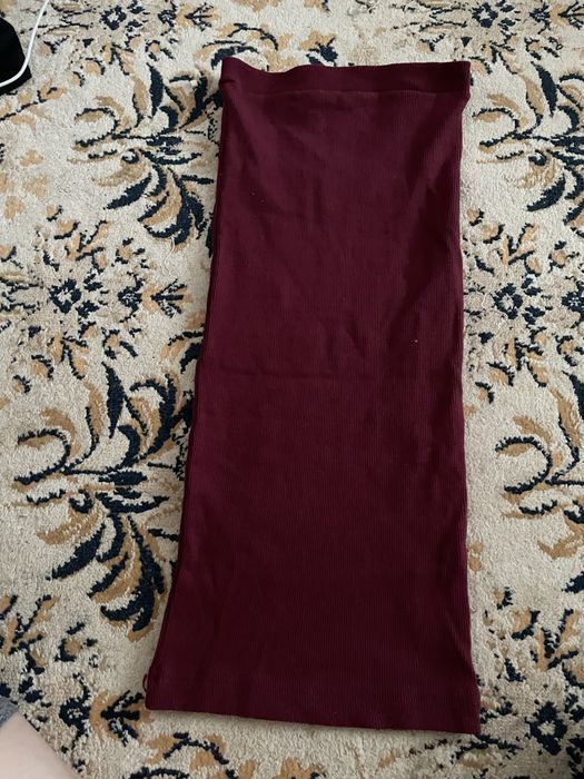 Rochie Scurtă / Midi Fără Umeri Râiată Vișinie Selfieroom