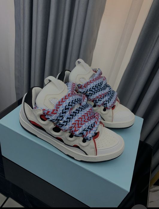 Vând adidași Lanvin noi