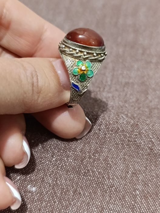 Кольцо с сердоликом. Старый Китай.