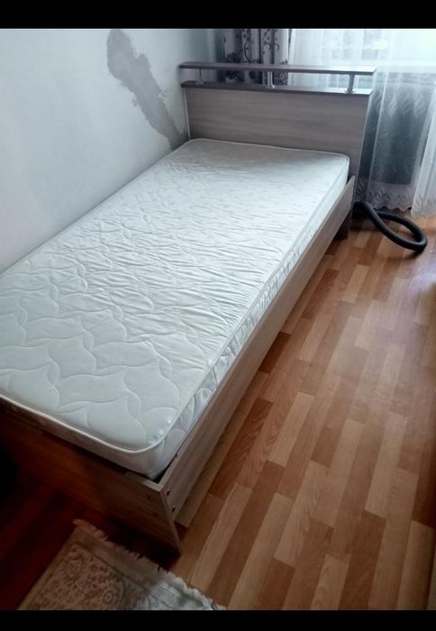 Кровать односпальная