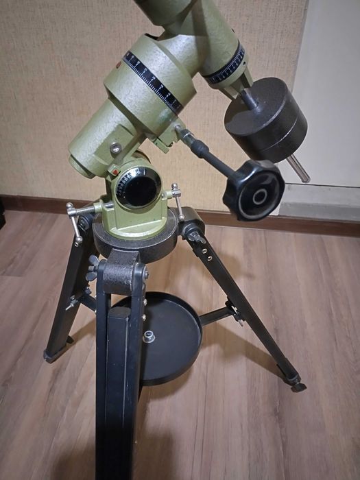 Монтировка за телескоп Vixen GP