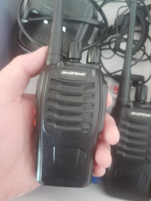 Продам рации почти новые