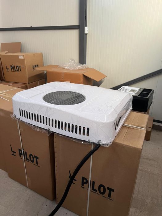 Универсален паркинг климатик таванен за бус, камион 12V/24V U-Frigo