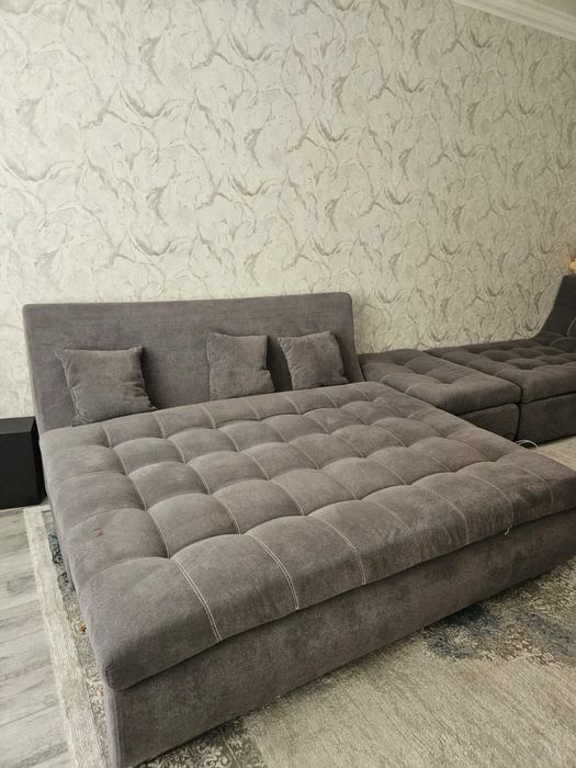 Продам диван в отличном состоянии