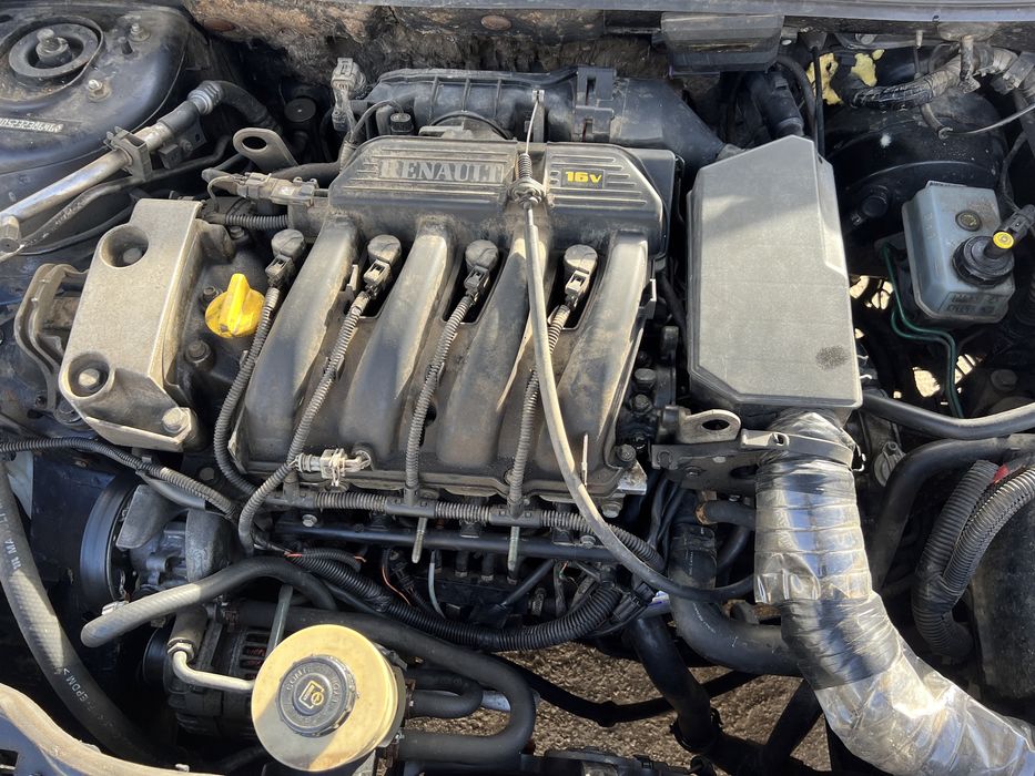 Рно лагуна 1 фейслифт бензин