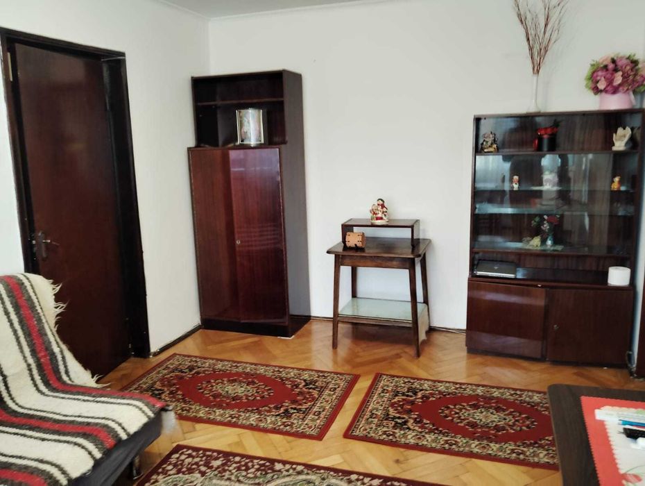 Apartament 54mp, anvelopat, lift și mobilier complet, Piata Veteranilor
