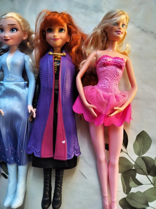 Оригинални кукли Frozen и Барби
