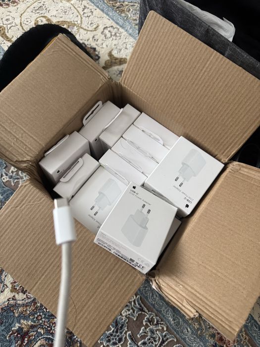зарядка айфон Apple