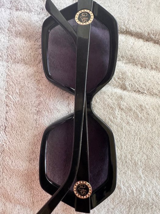 Слънчеви очила Guess