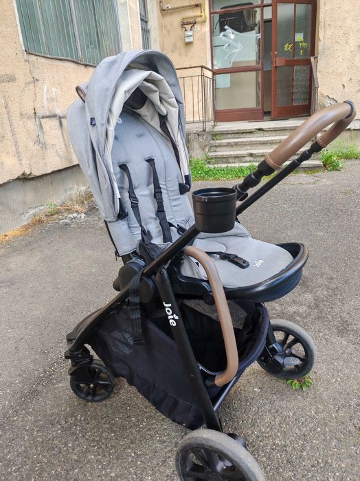 Cărucior Versatrax Joie