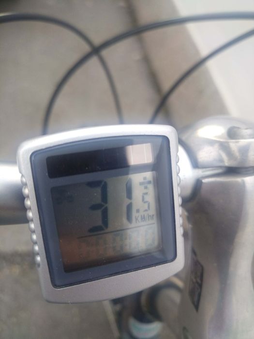 Aуминиев градски велосипед 
KALKHOFF 
Гуми с размер 26цола
Safety-Sist