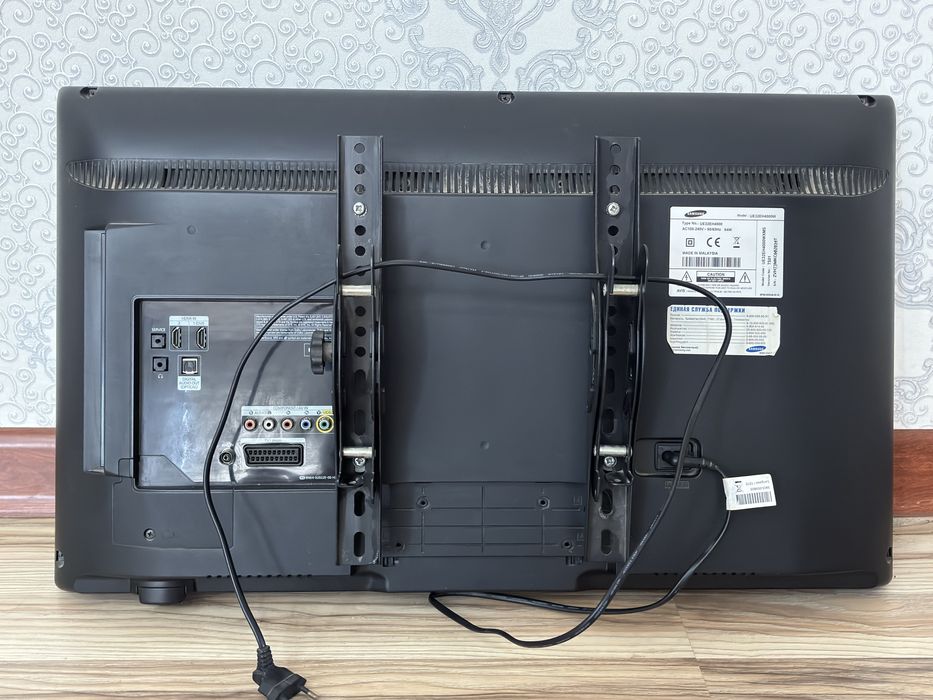 Телевизор Samsung 32 дюйма