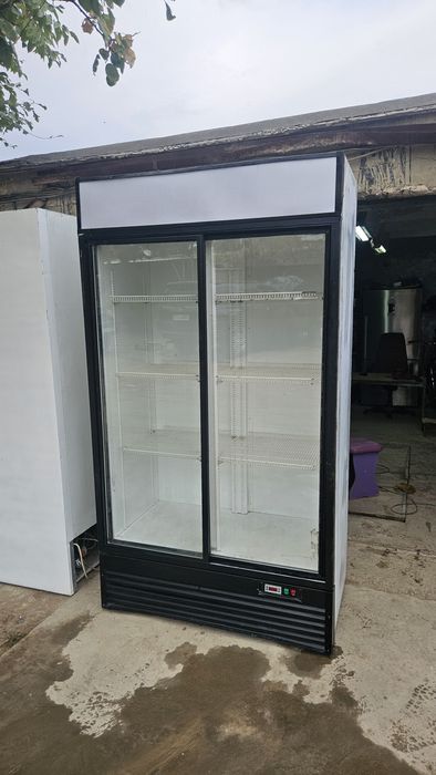Холодильник продаётся