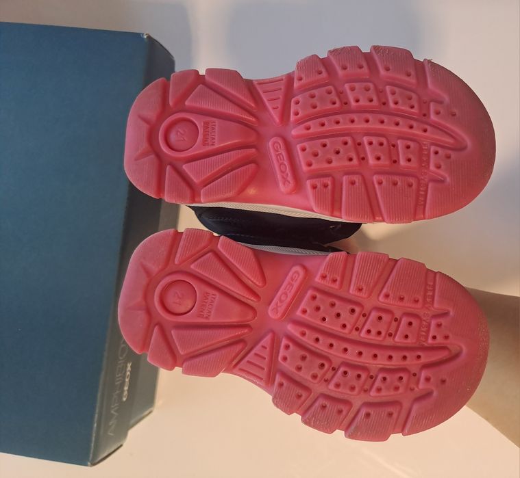 Детски зимни ботушки/ боти Geox