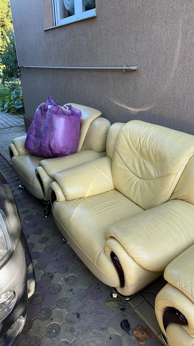Canapea  piele si fotolii