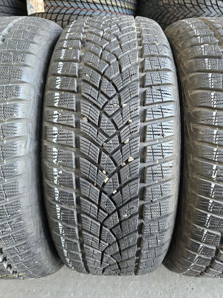 215/55/17 GOODYEAR 4бр