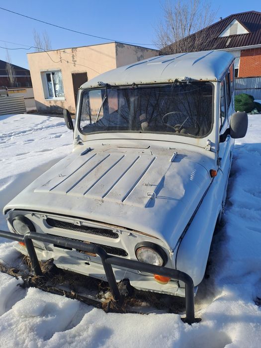 Уаз 469 цвет серый