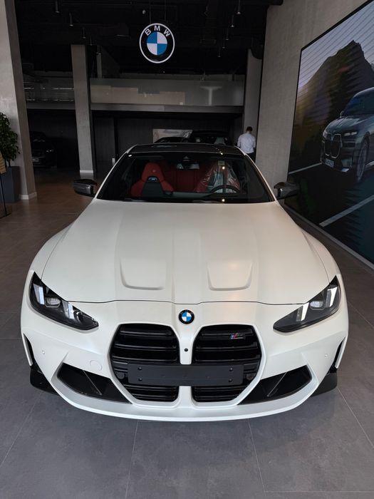 Продам BMW M4 Competition M Рейсталинг  + официальная гарантия