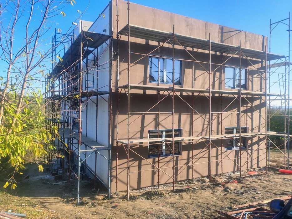 Executam Fațade, Rigips, Gresie, Faianță, Renovări Complete