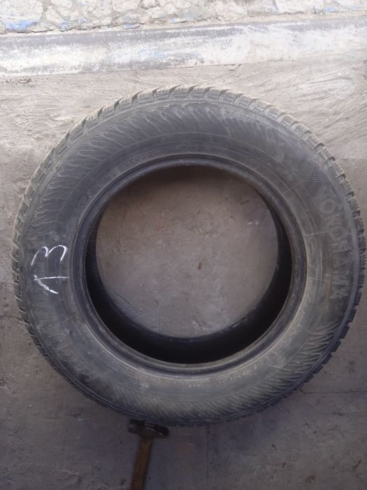 Продам Шины зимние r16