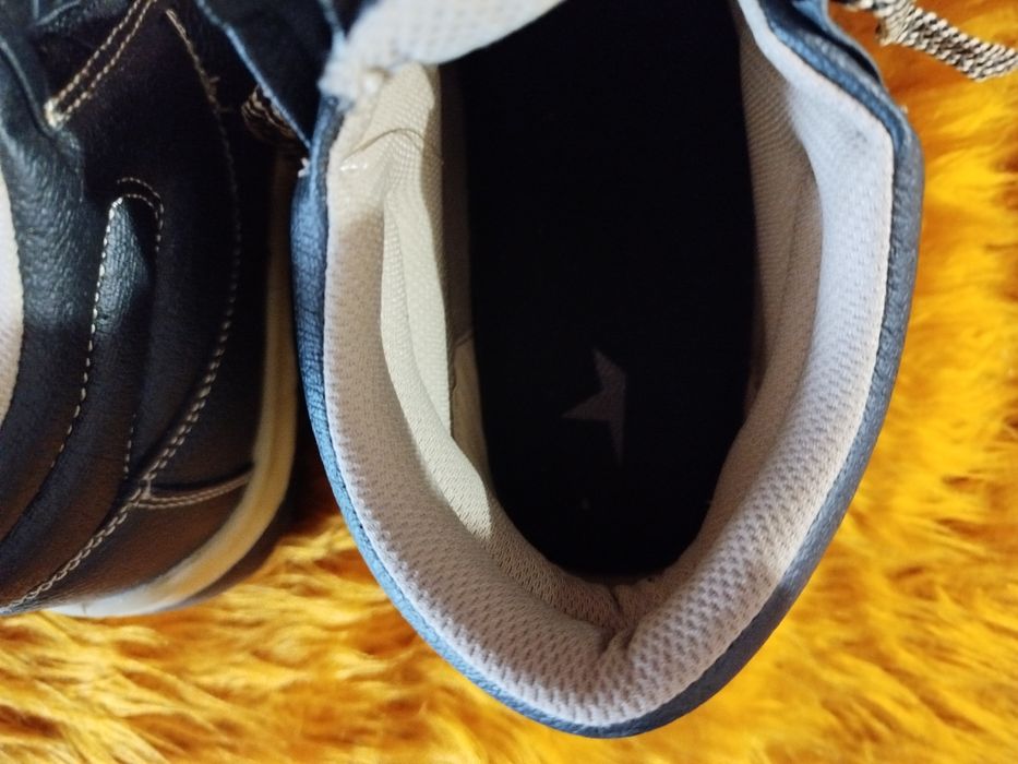 Зимни боти,с бомбе, чисто нови.