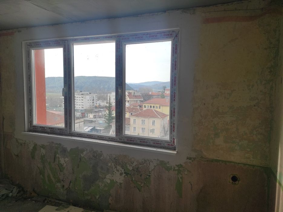 Продава се Тристаен апартамент в Крумовград - 65 кв.м за 526 €/кв.м - Снимка #4