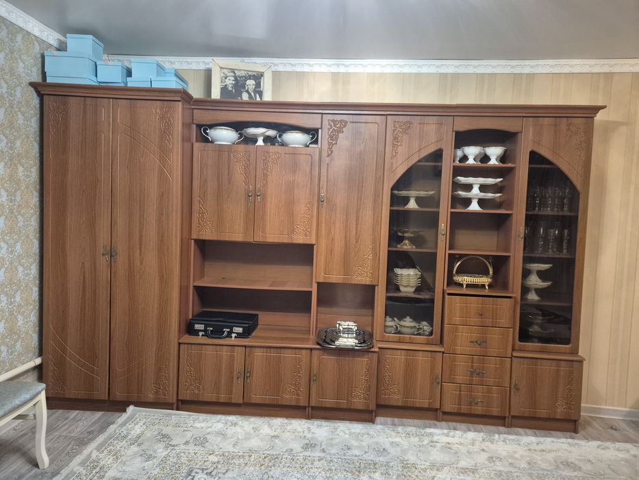 Продам гарнитур для гостиной