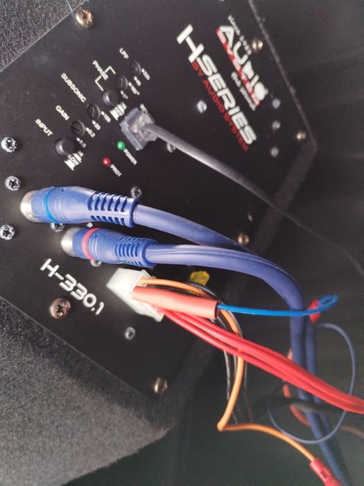 Subwoofer Auto Audio Sistem Hseries 300 W